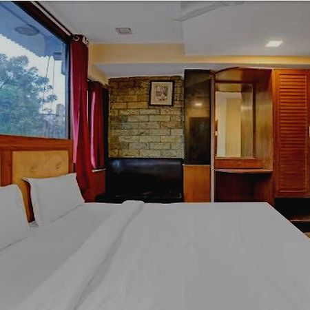 Oyo 75948 Hotel Tushar Continental New Delhi Luaran gambar