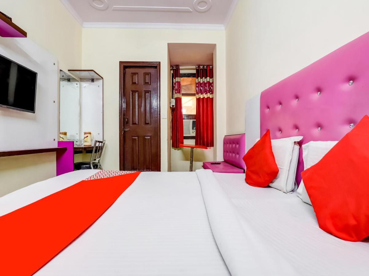 Oyo 75948 Hotel Tushar Continental New Delhi Luaran gambar