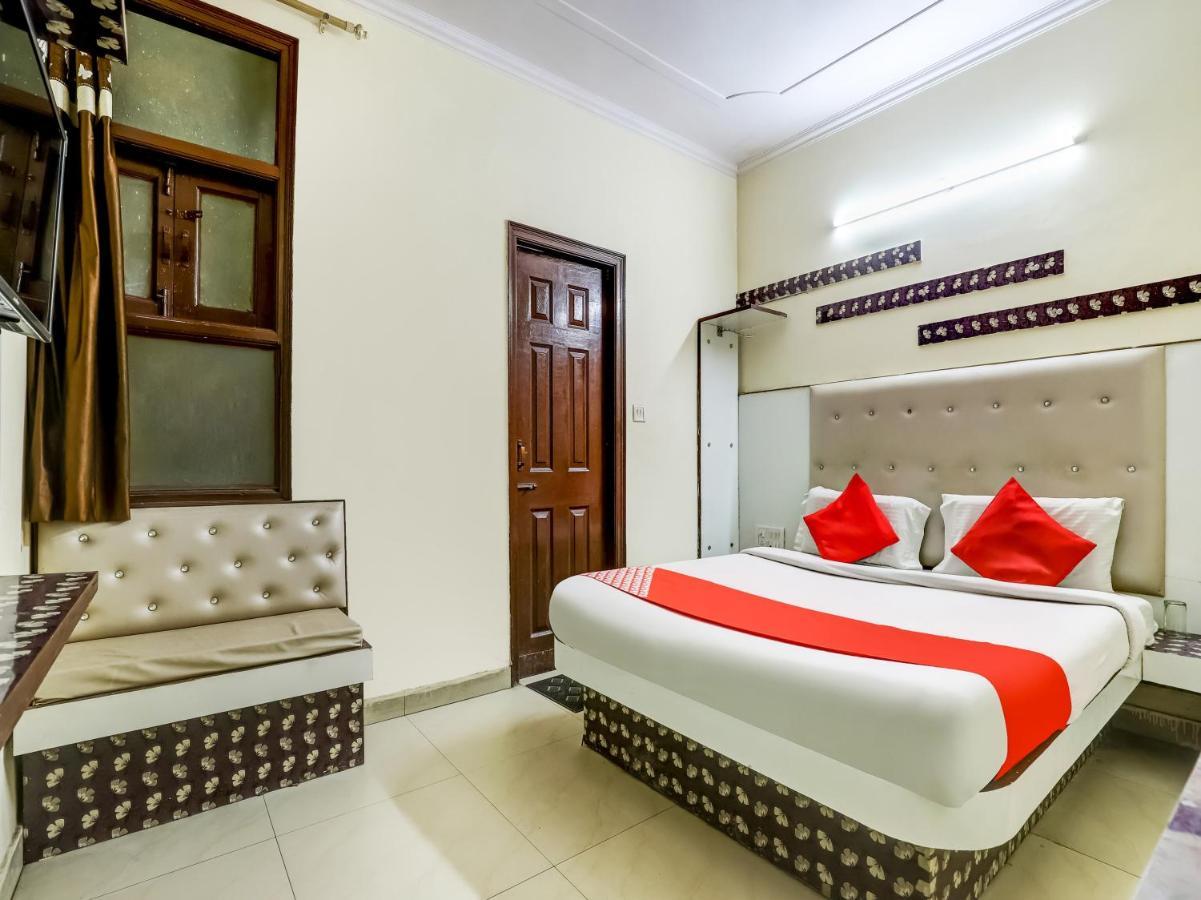Oyo 75948 Hotel Tushar Continental New Delhi Luaran gambar