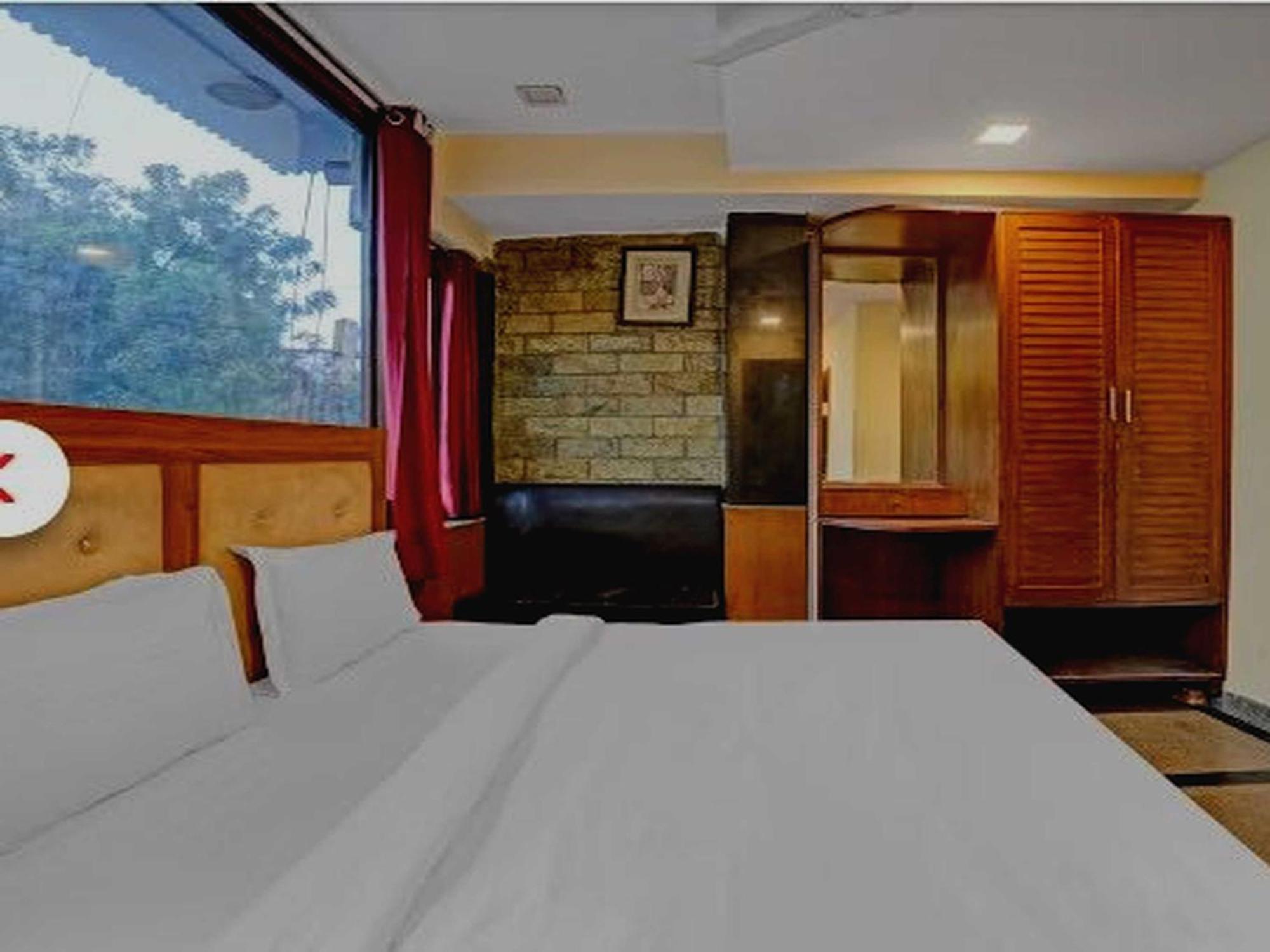 Oyo 75948 Hotel Tushar Continental New Delhi Luaran gambar